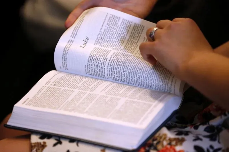 Le Texas approuve des passages bibliques dans la liste de lecture