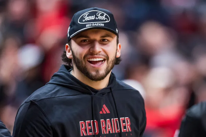 Le QB de Texas Tech Sorsky quitte l'équipe pour une cure de jeu