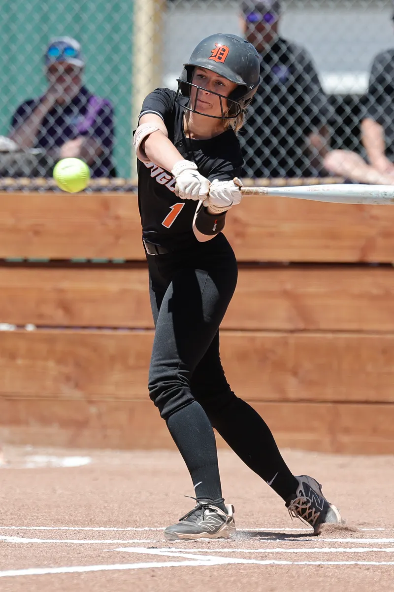 Saison de softball des Tigers se termine contre Reed