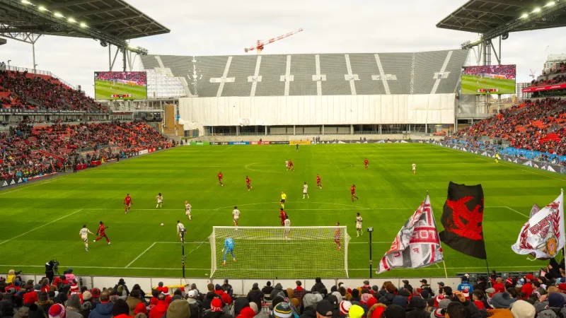 Toronto FC promouvoit le défenseur Reid Fisher