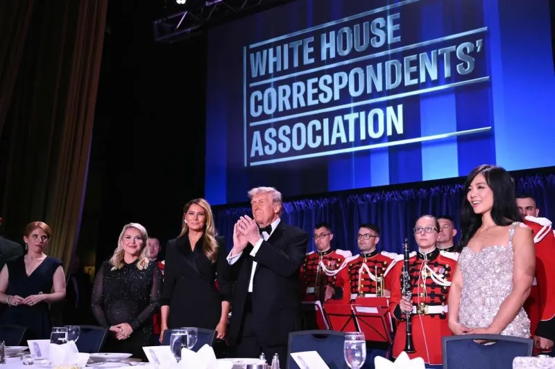 Trump évacué d'un dîner après un bruit; suspect arrêté