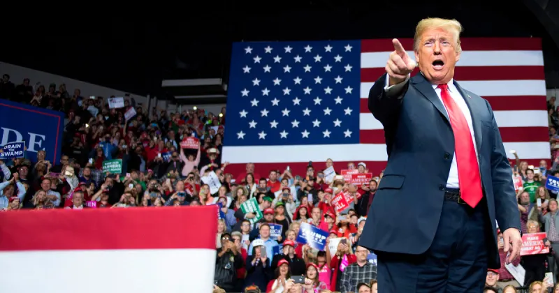 Trump vise les sénateurs républicains de l'Indiana