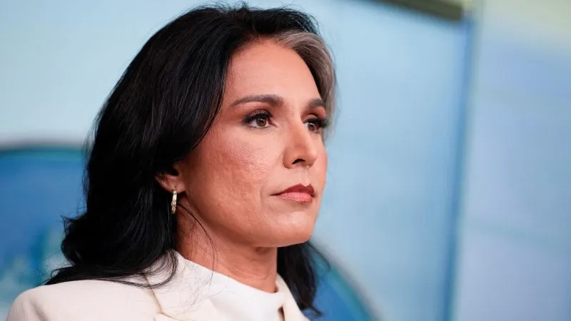 Tulsi Gabbard démissionne de son poste de DNI