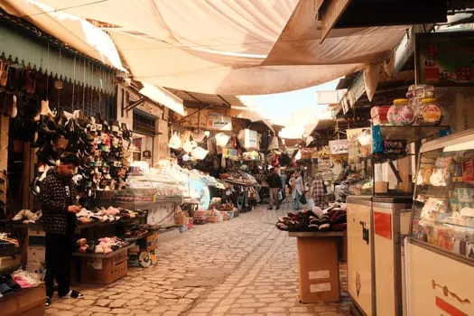 Tunisie : la baisse des naissances, un enjeu économique