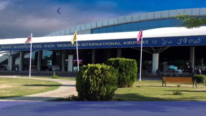Deux Américains détenus à l'aéroport de Srinagar pour un téléphone satellite