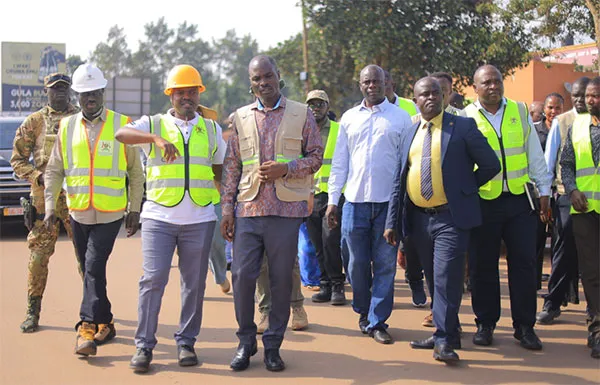 Lutte contre la corruption en Ouganda : 'Kisanja No More Sleep'