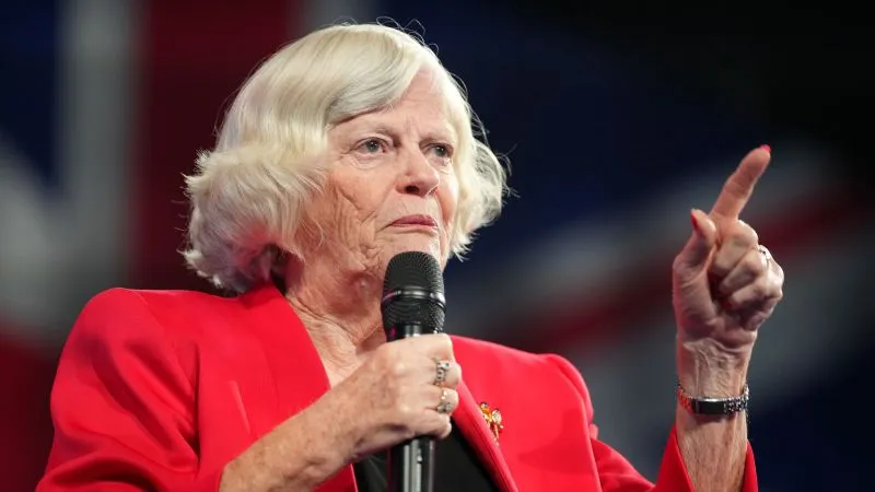 La police antiterroriste enquête sur le meurtre de Widdecombe