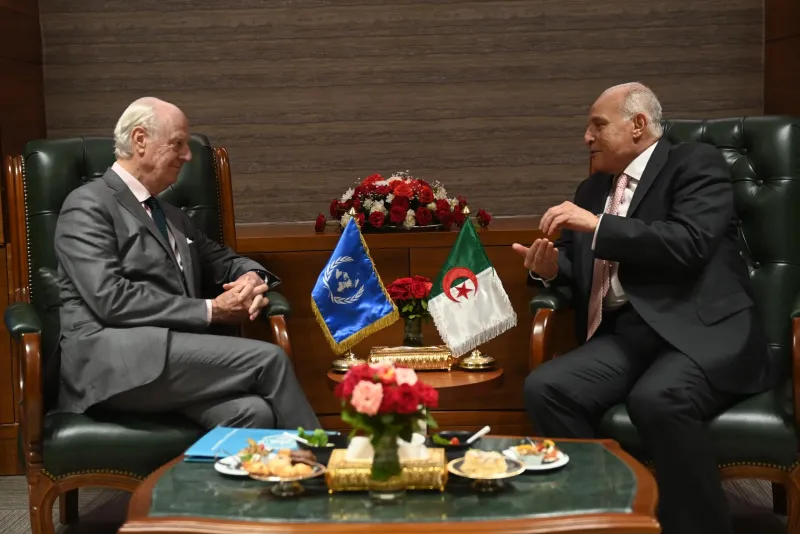 L'envoyé de l'ONU rencontre le chef de la diplomatie algérienne