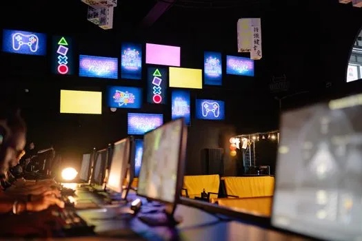 Plus grand écran LED au monde : 700 TV, 44M pixels