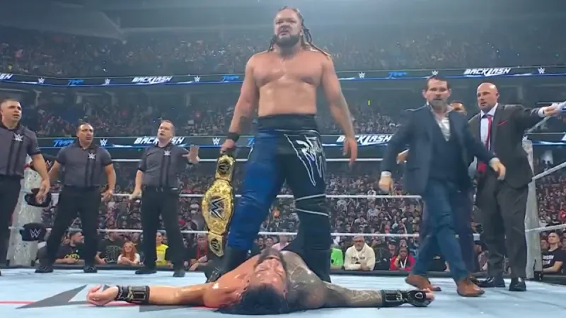WWE Backlash 2026 : Reigns bat Fatu en tête d'affiche
