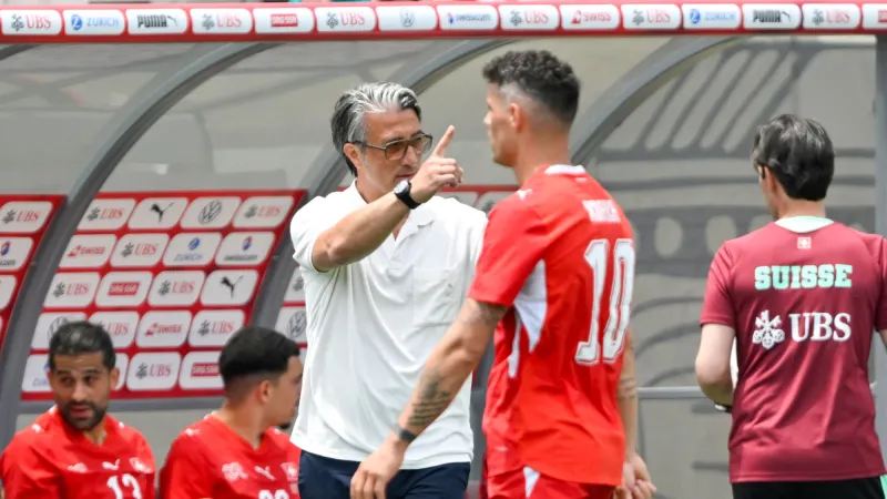 Xhaka agacé après le nul Suisse-Australie, Yakin calme le jeu
