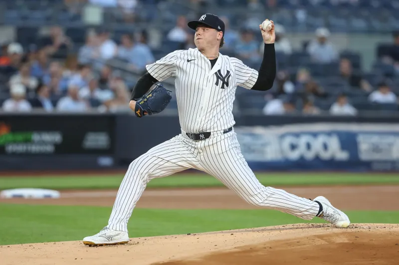 Weathers des Yankees face à Ragans des Royals